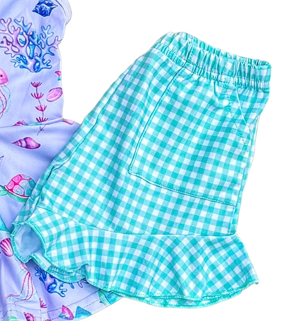 Gingham ruffle shorts with pockets