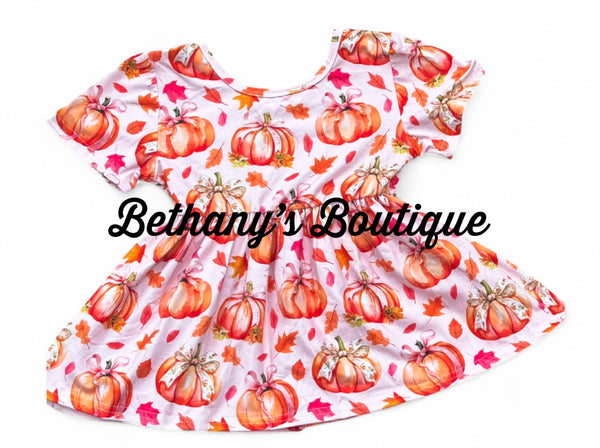 Pumpkin peplum